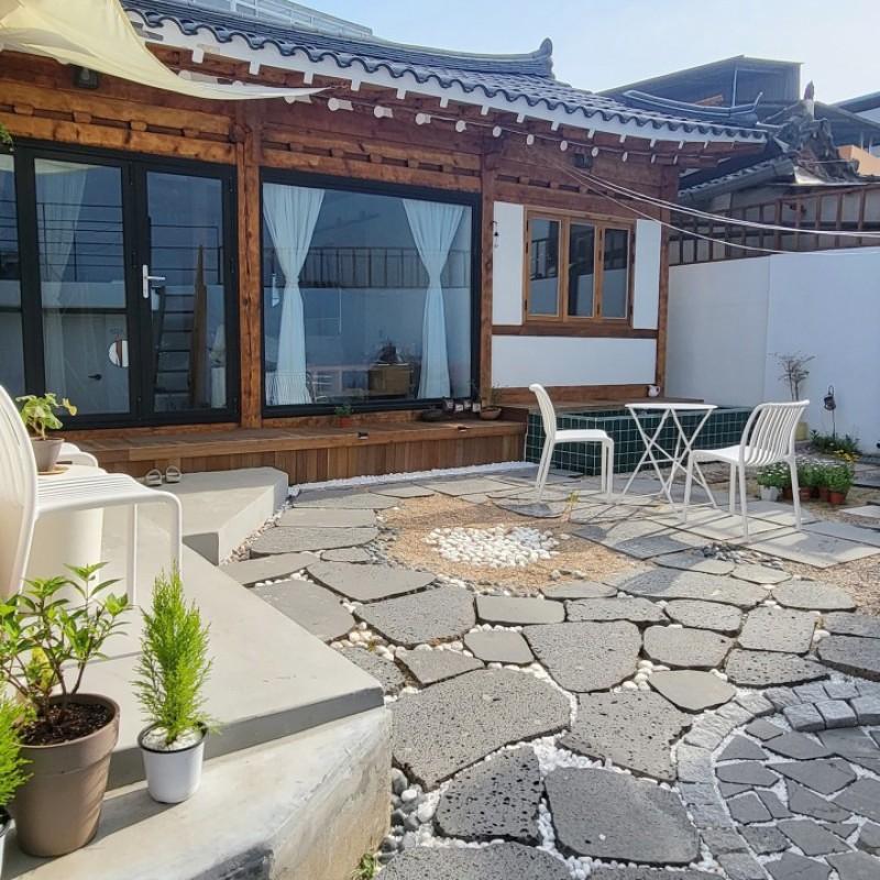 Andong Todak Todak Hanok Stay