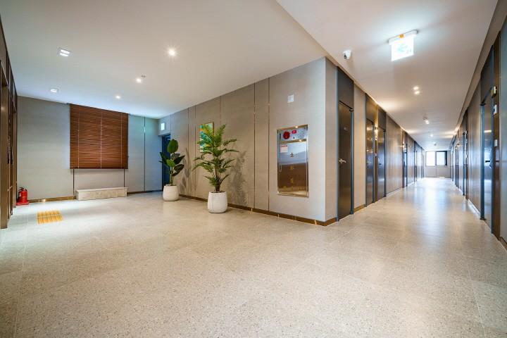 Busan Hound Hotel Jeonggwan-13