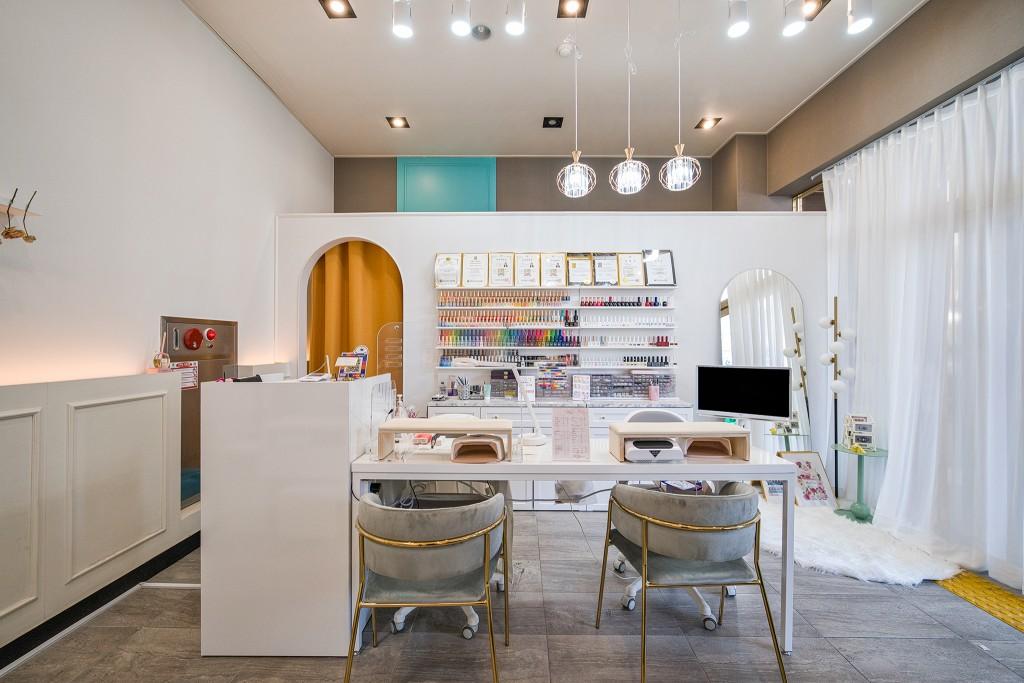 Hotel Vella Suite-13