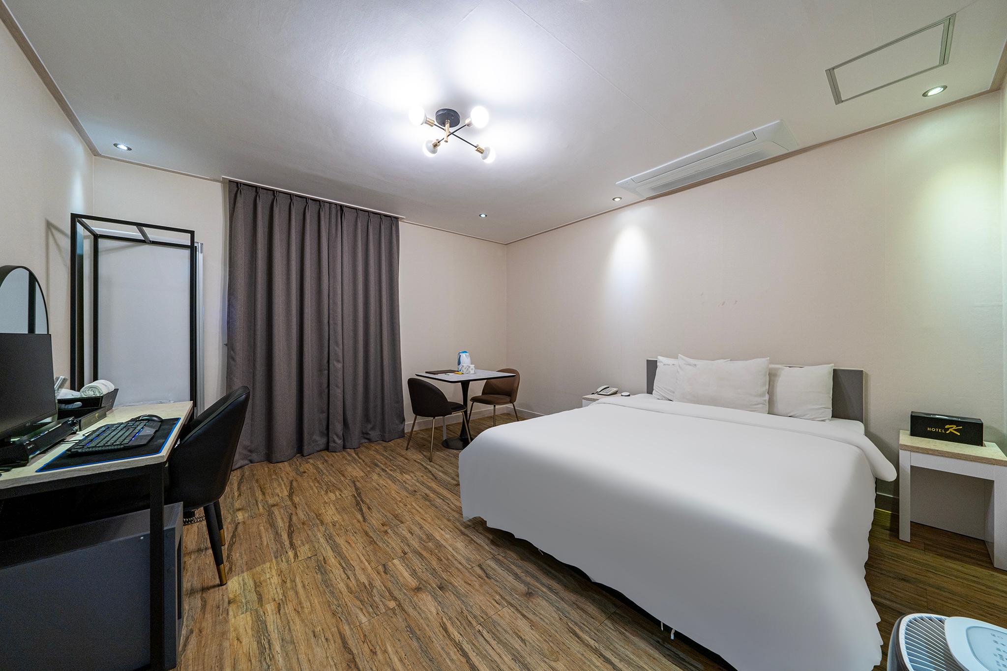 Cheonan K Hotel