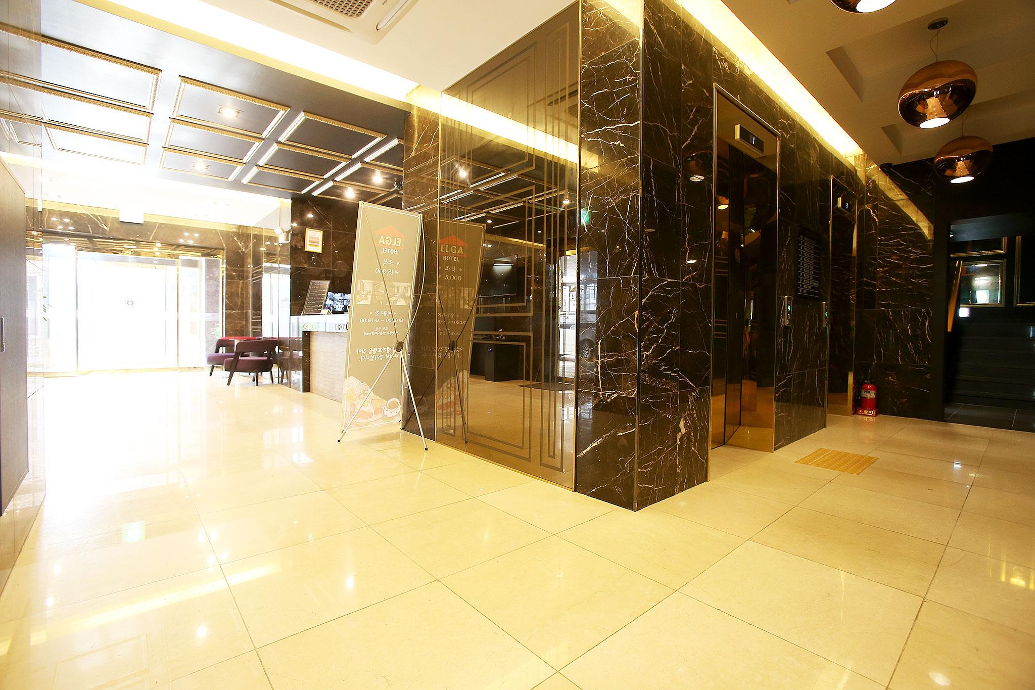 Hwaseong Elgar Tourist Hotel-5