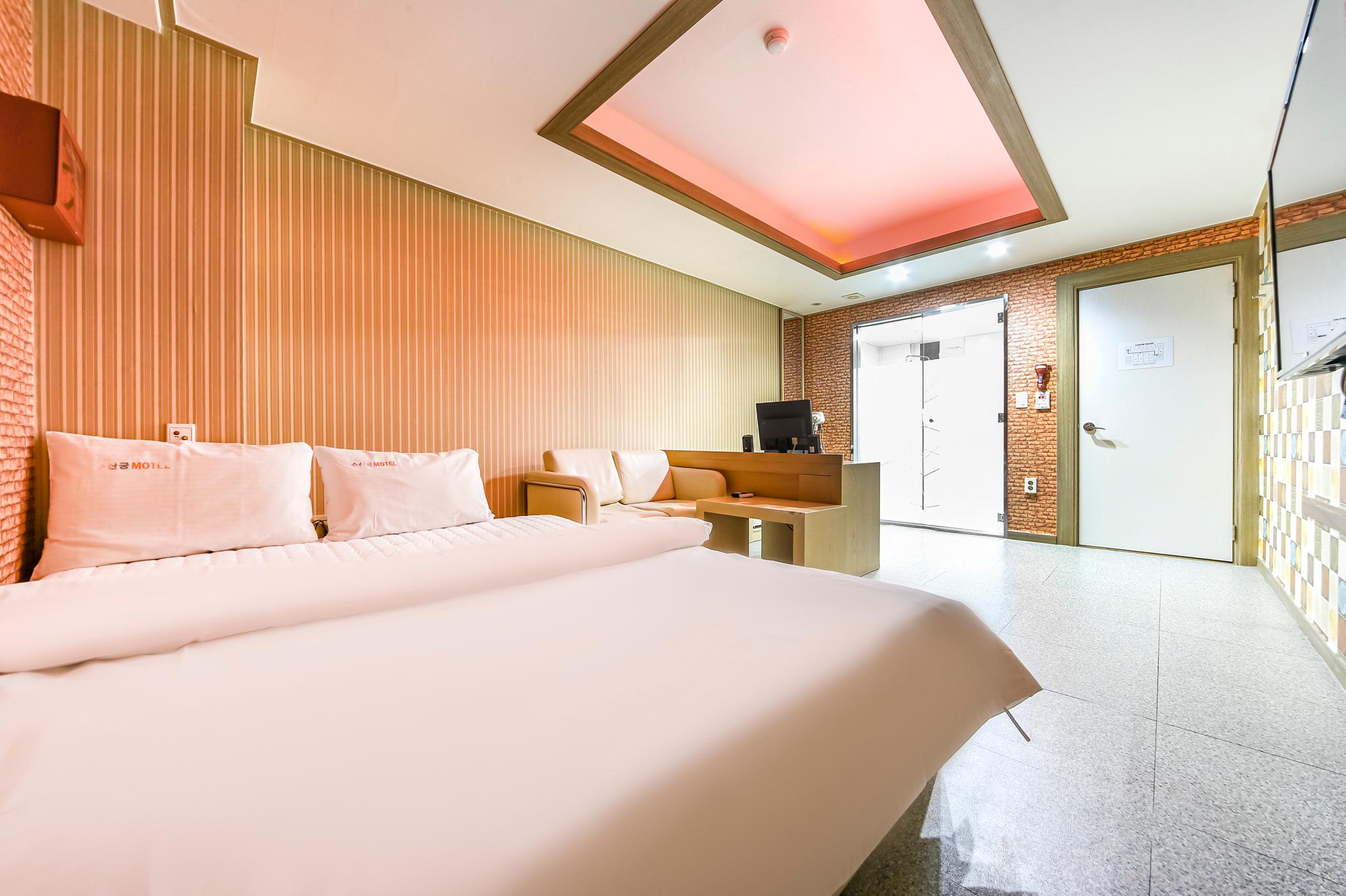Andong Susan Palace Taehwa Branch