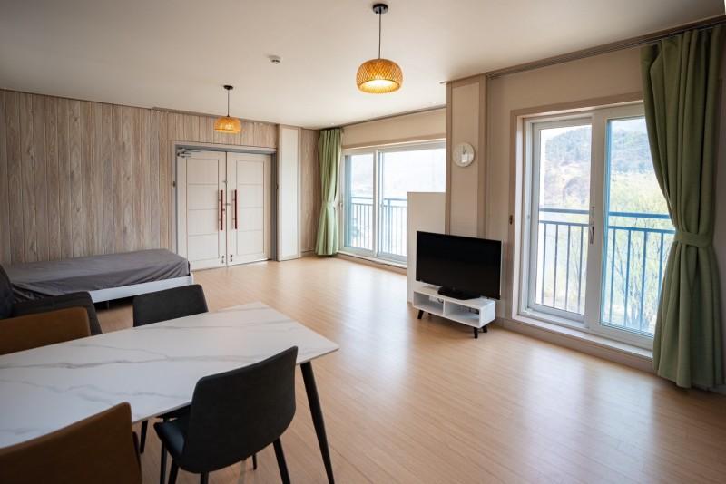 Gapyeong River House Pension-2