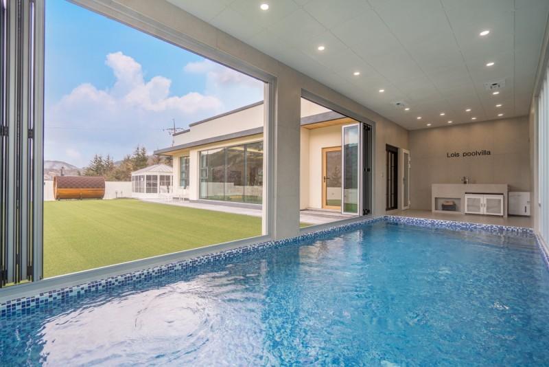 Gyeongju Royce Dog Pool Villa
