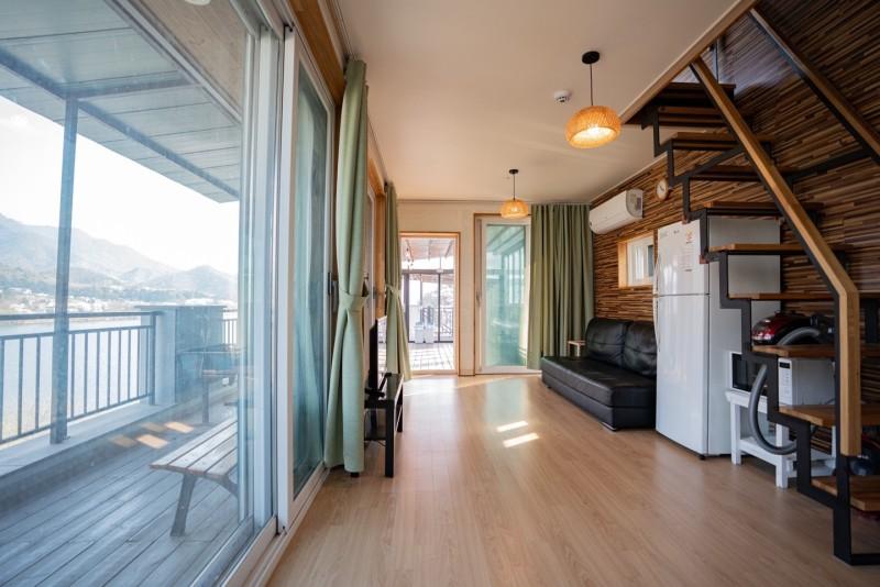 Gapyeong River House Pension-4