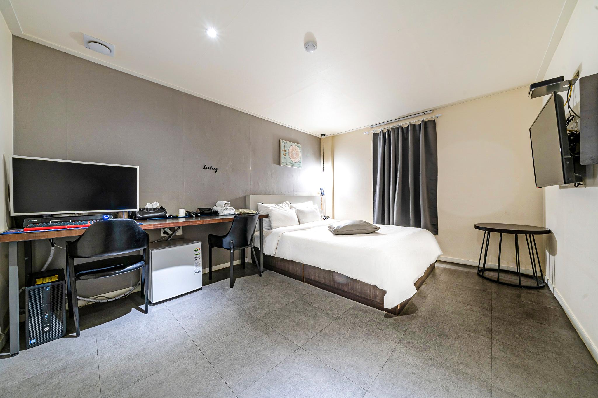 Incheon DongIncheon YAJA-7