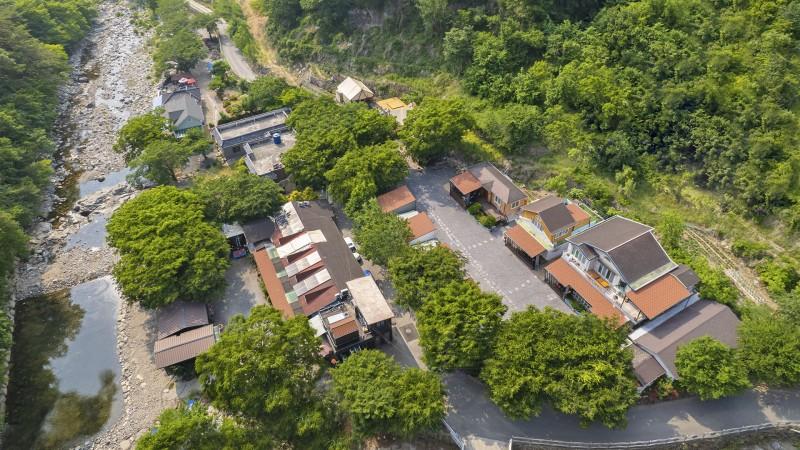 Miryang Natural Landscape Pension Glamping