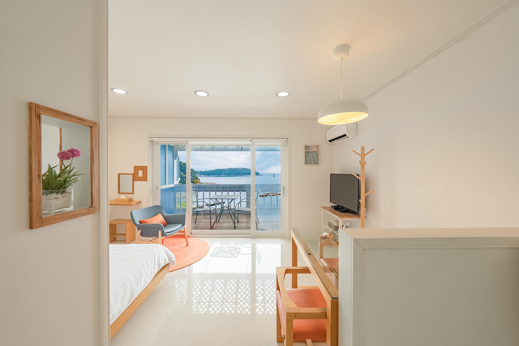 Namhae I Love You Pension