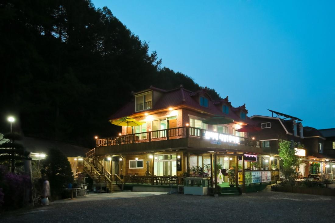 Wonju Mountain Pension