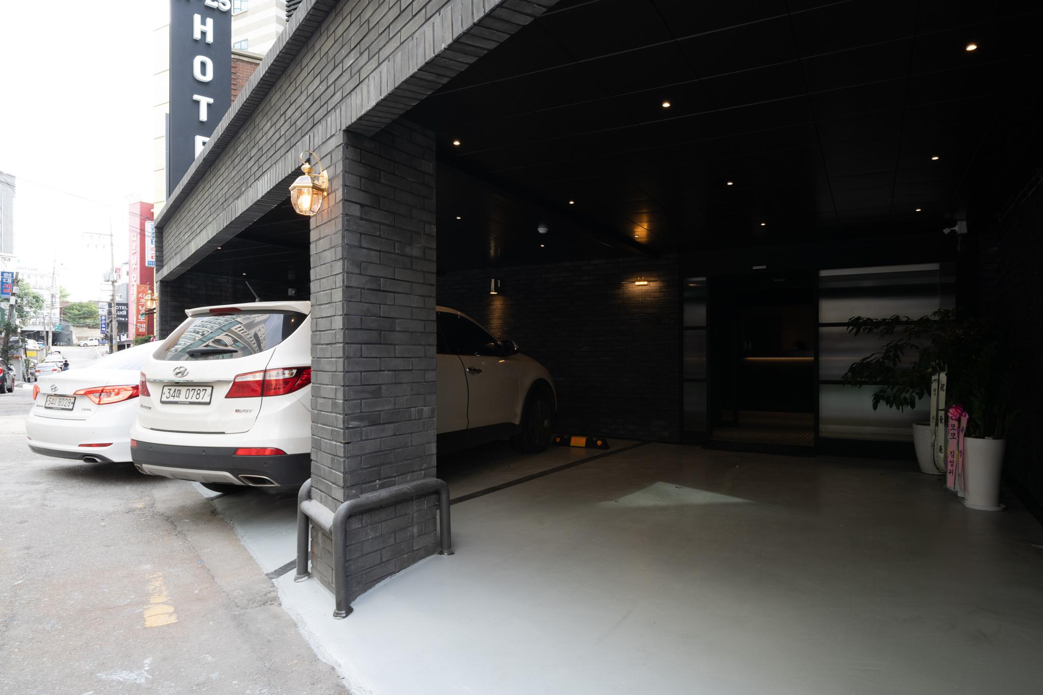 Sinchon Number 25 Sinchon Branch-8