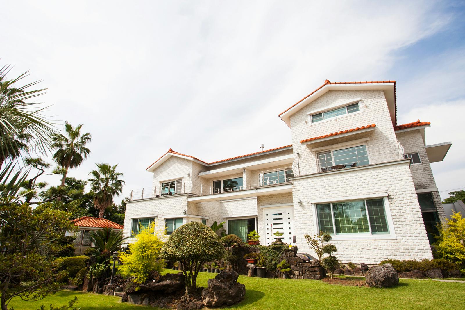 Seogwipo Jungmun Eco Pension