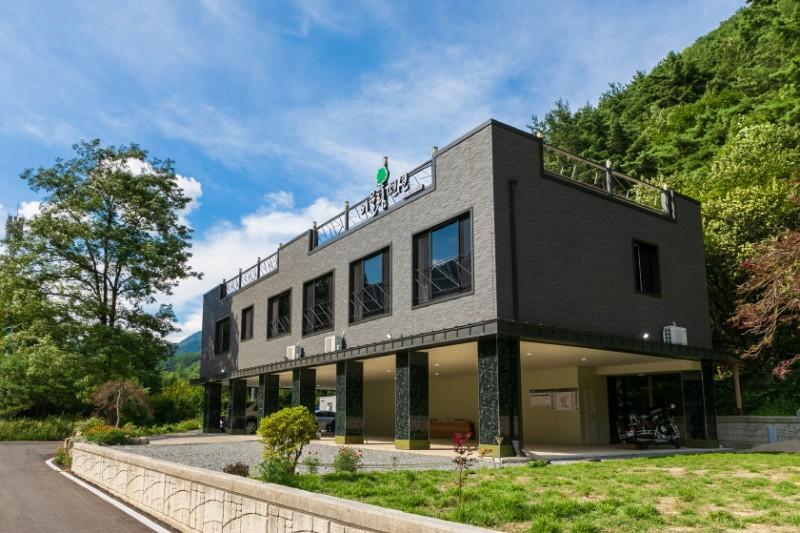 Jeongsen Eoulim Pension
