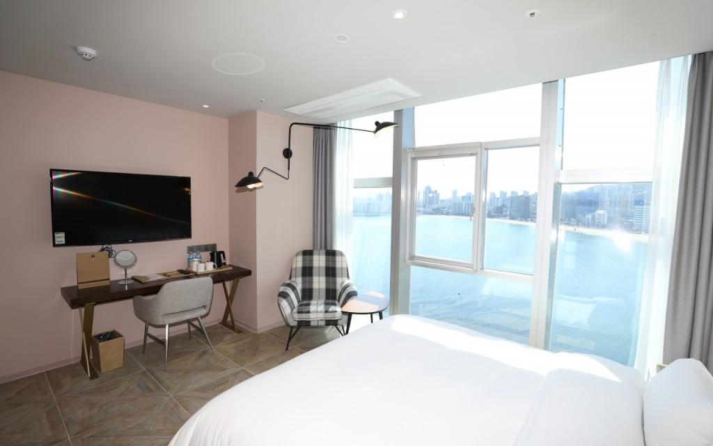 H Avenue Gwangalli Beach-24