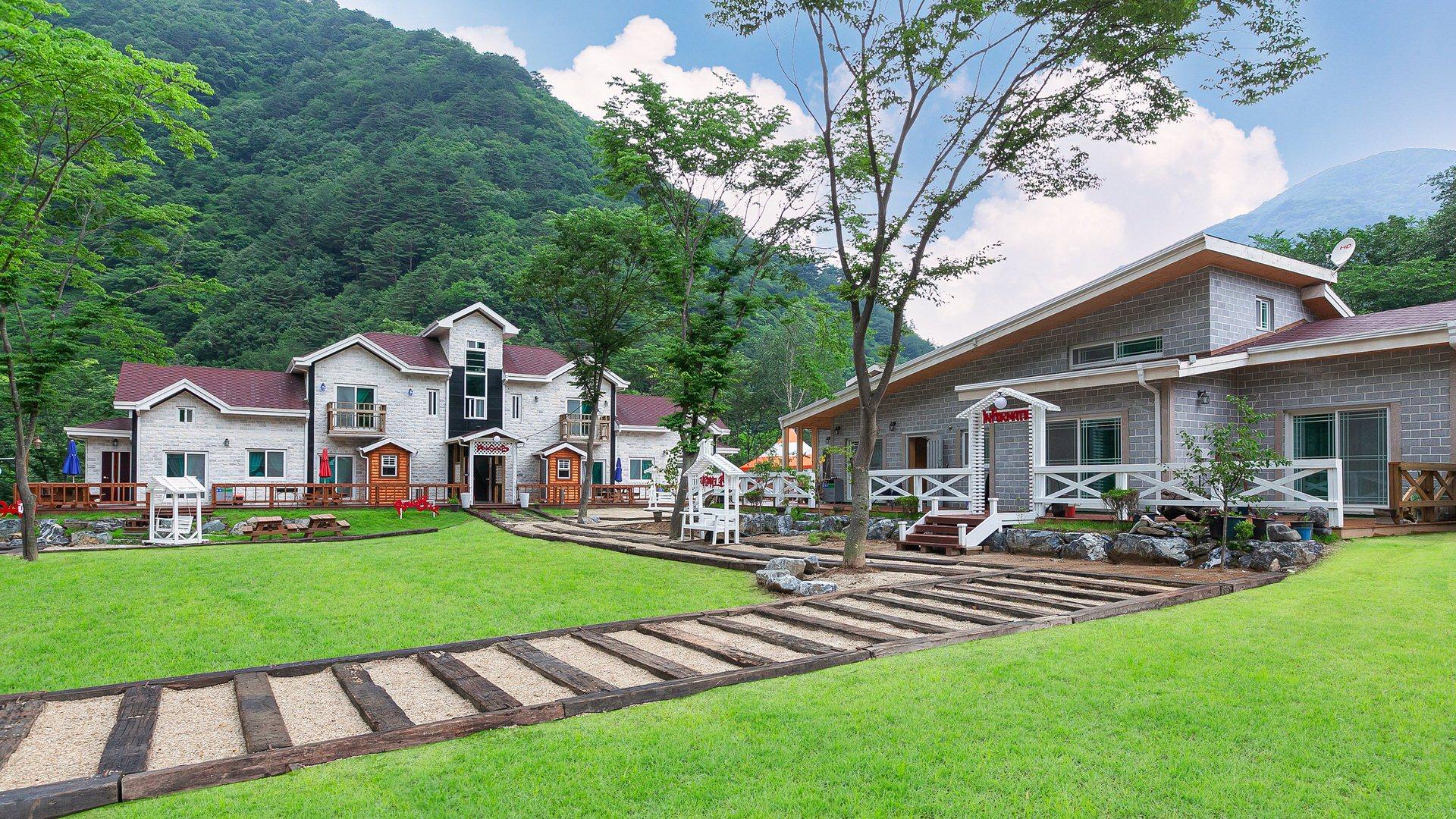 Jeongseon Railbike Pension