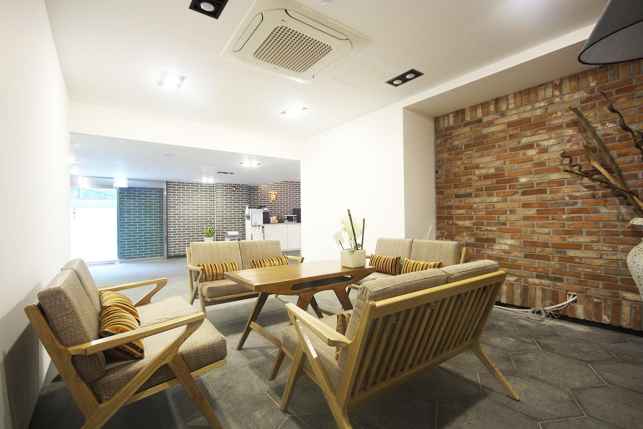 Busan Nampo-dong The Lua-23