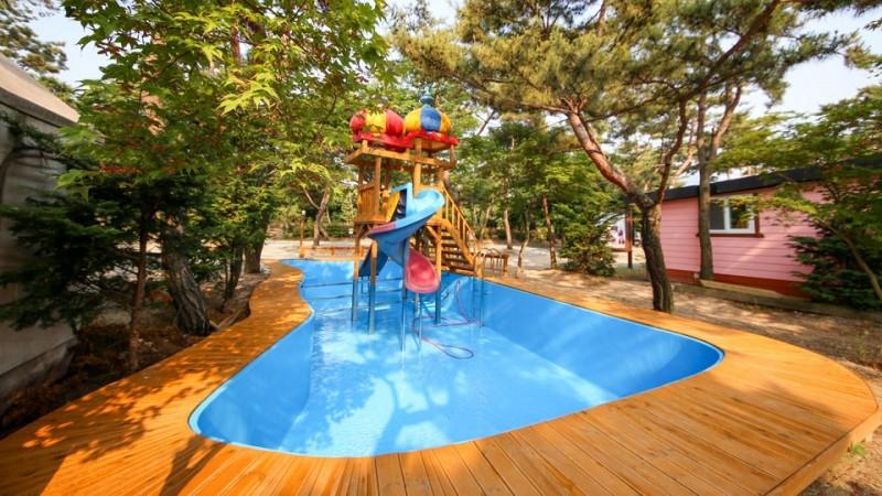 Pocheon Pine Tree Glamping Poolvilla-44