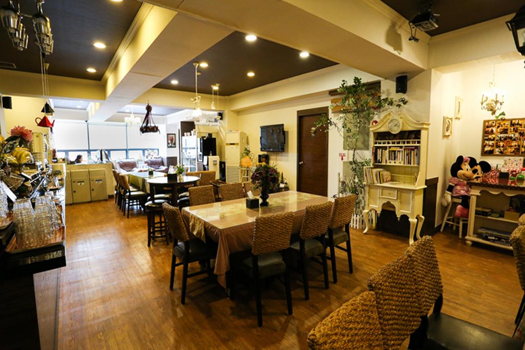 Busan Fun Stay Guest House-11