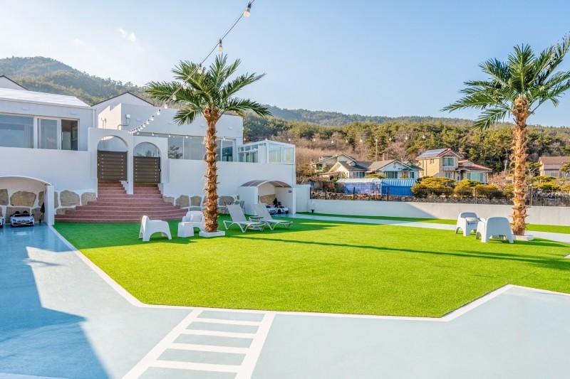 Gyeongju Sari Pool Villa