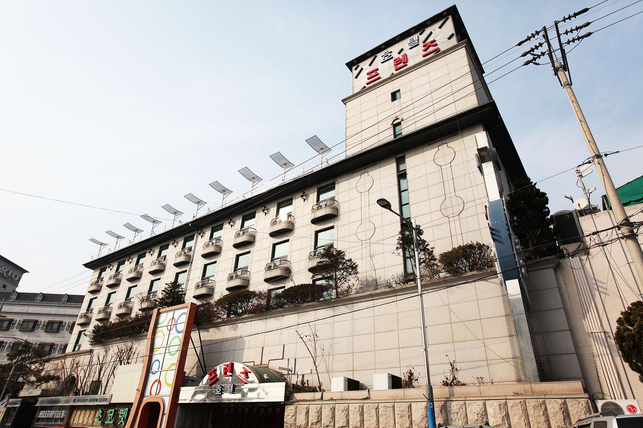 Incheon (Songdo) Friends-13