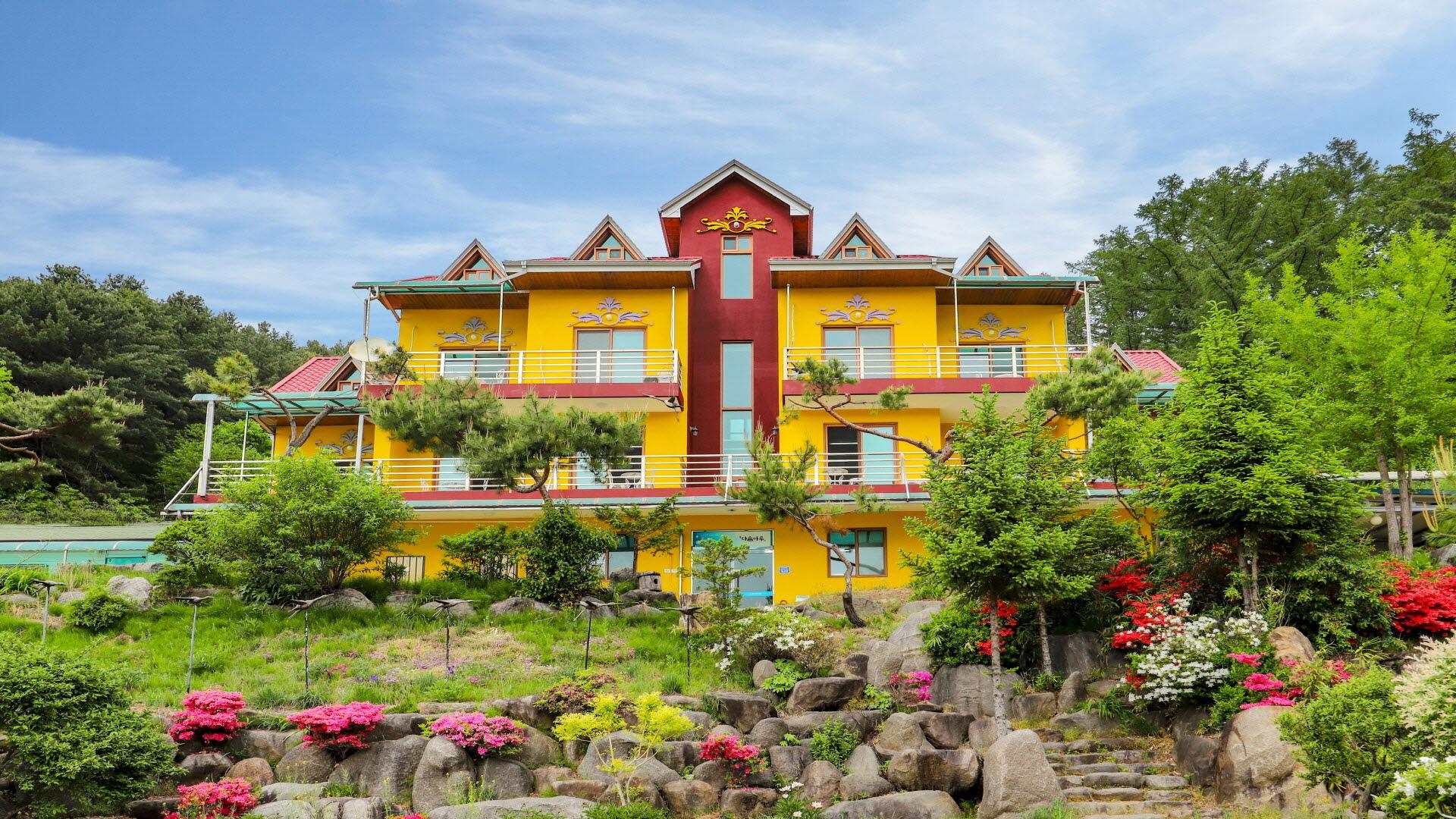 Chuncheon Dasommaru Resort Pension