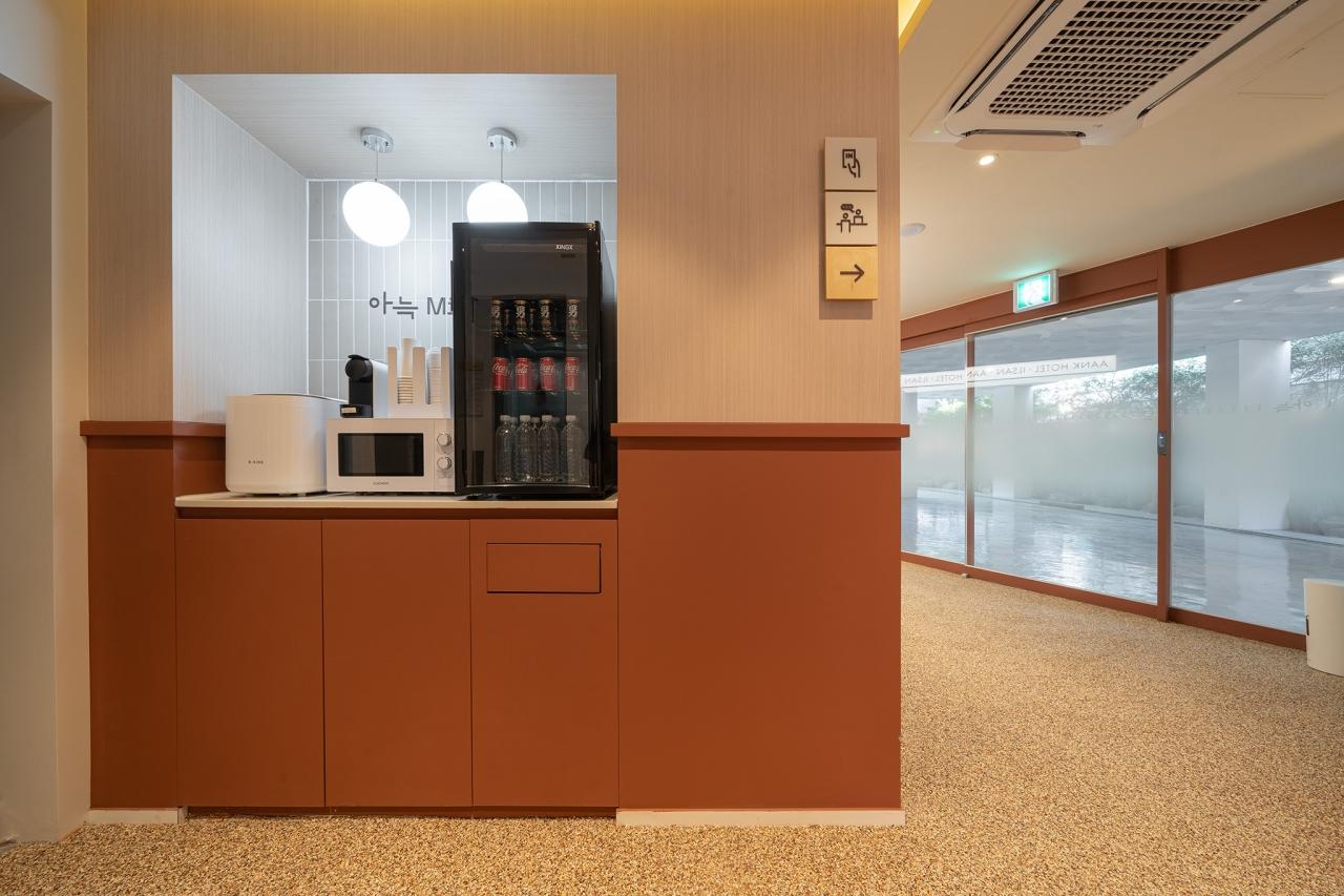 Ilsan (Tanhyeon) The Hyoosik Aank Hotel-7