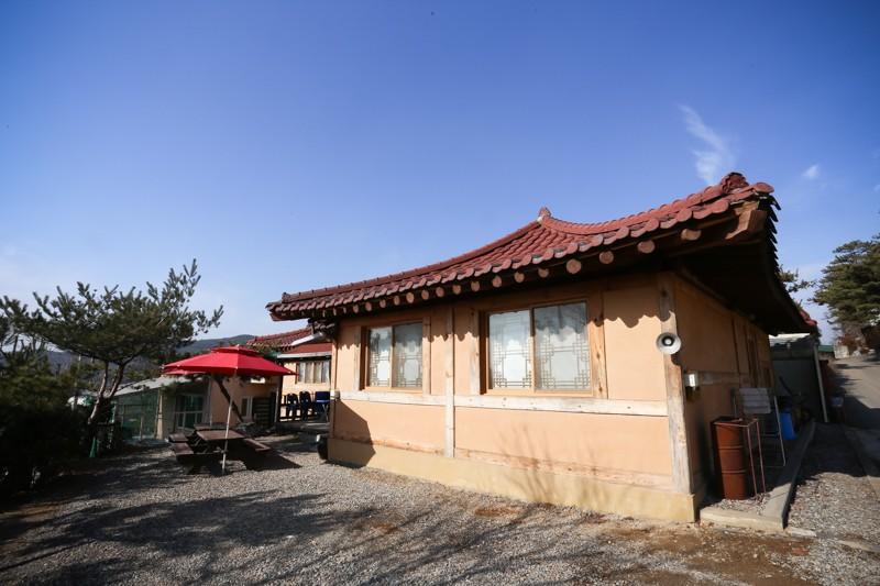 Yongin Jin Pension-7