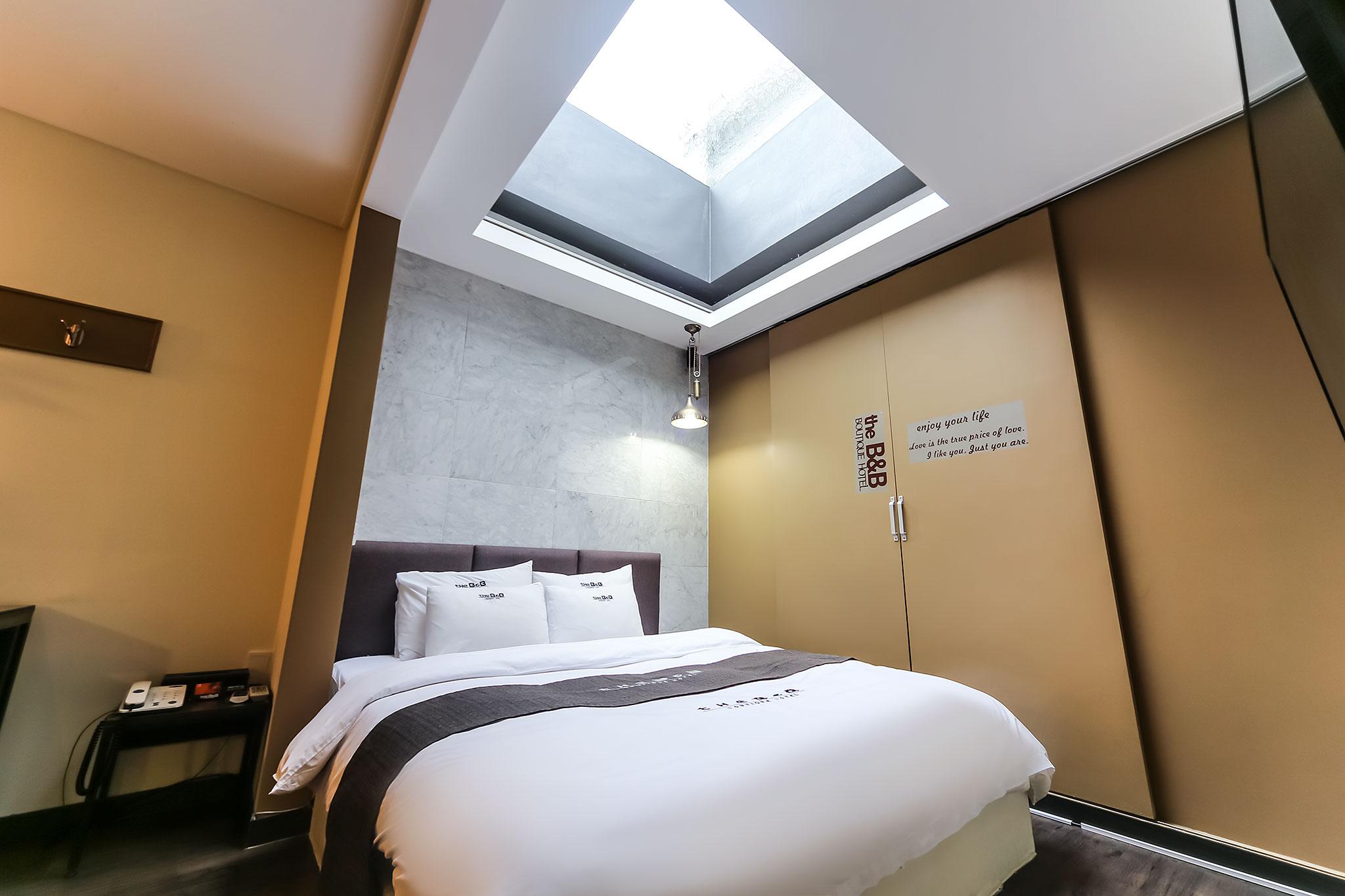 Changwon Buk-myeon The B and B Hotel