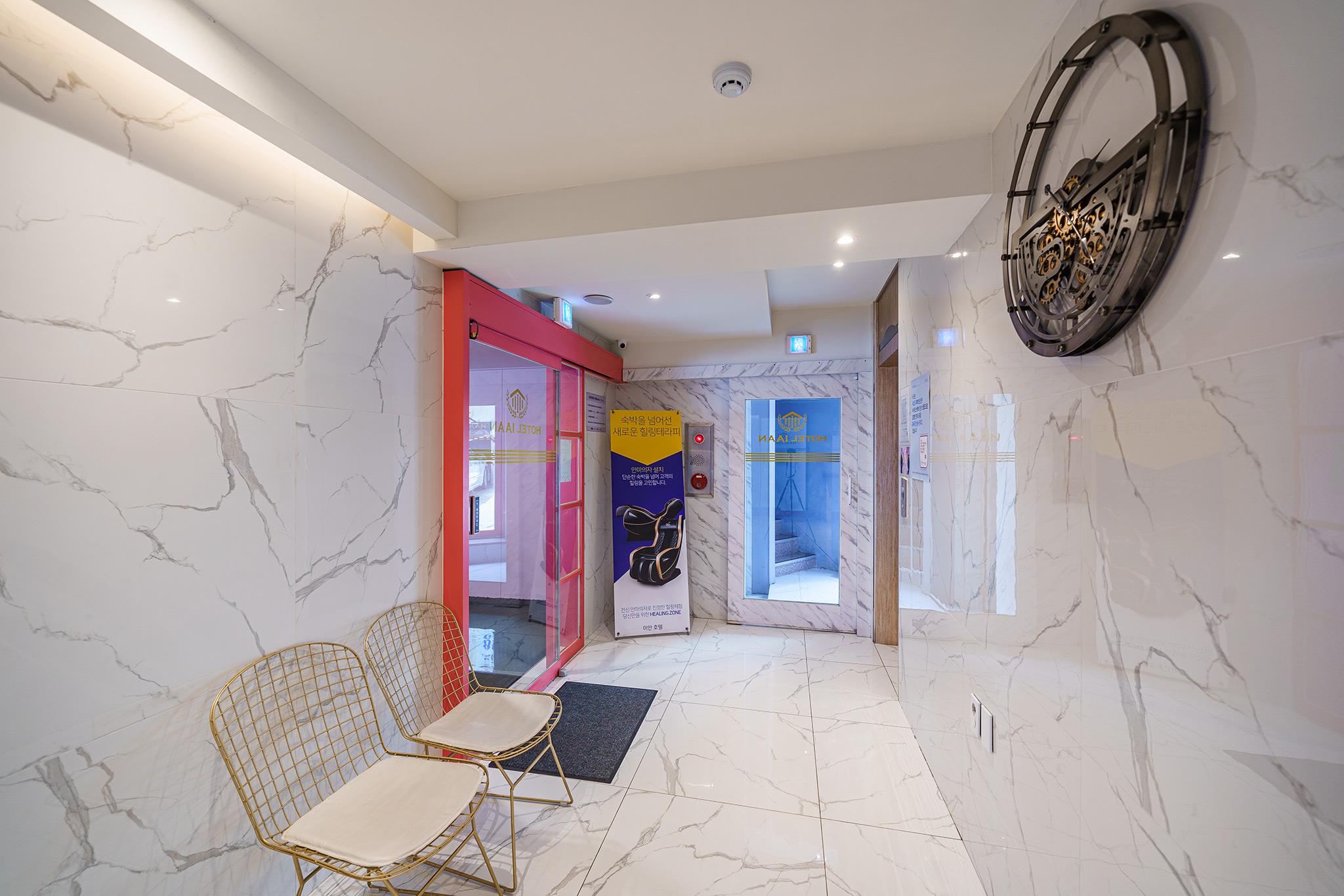 Indeokwon Ian Hotel-9