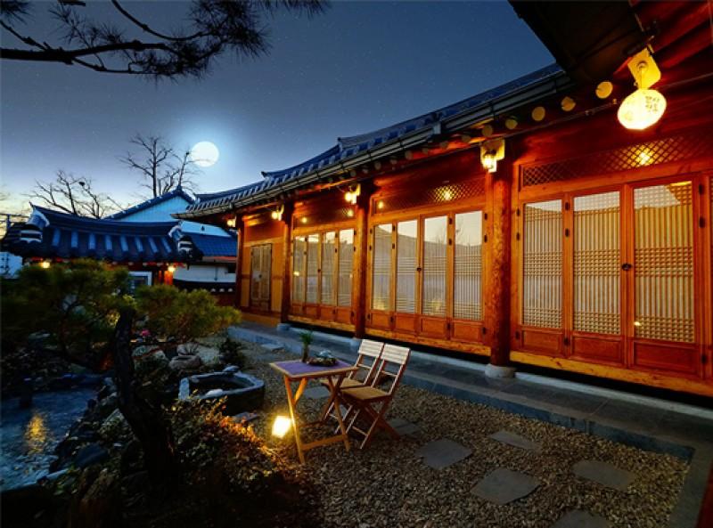 Jeonju Hanok Village Sarang Pension