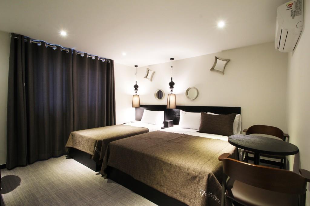 17th Hotel-10