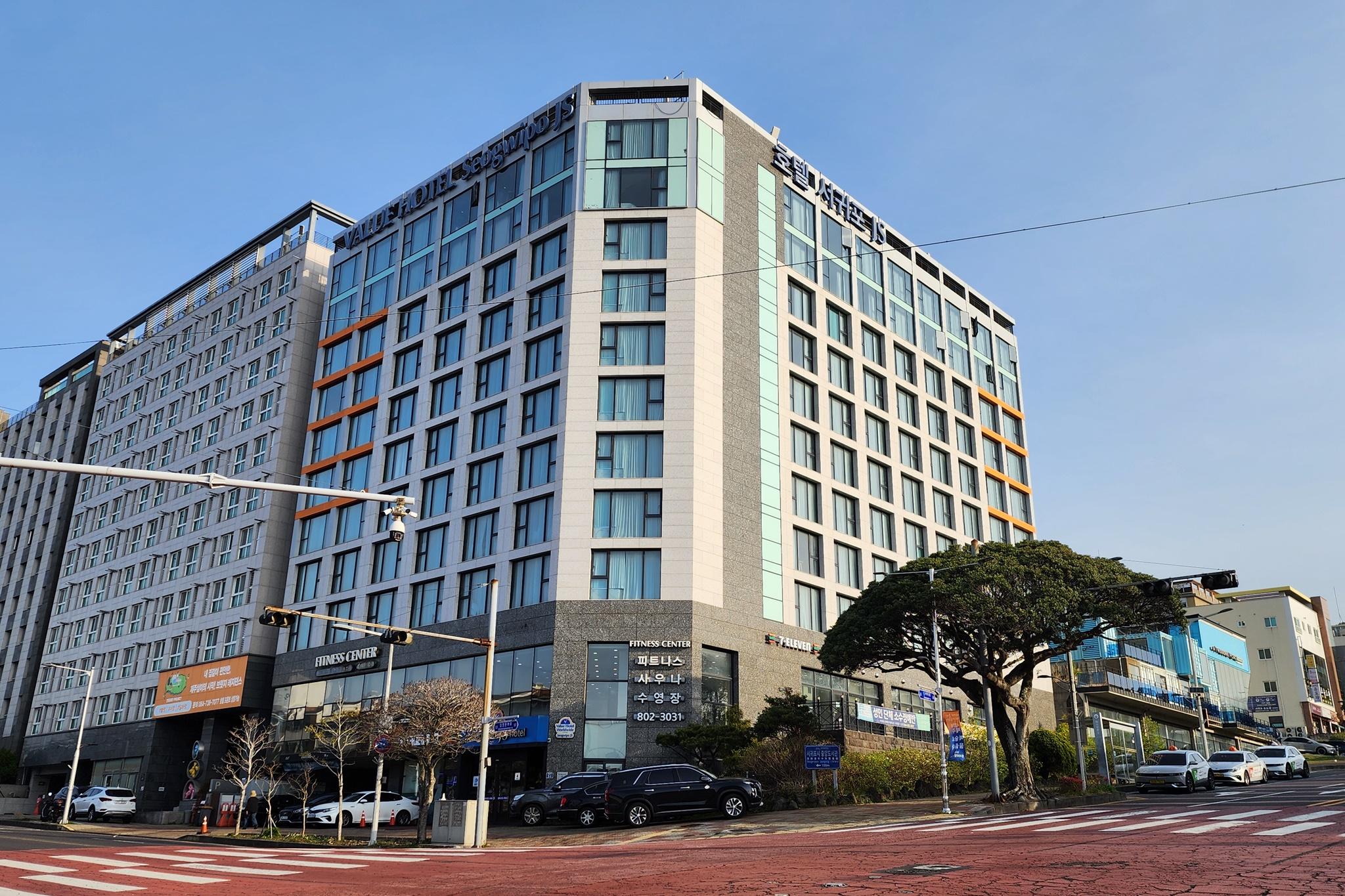 Seogwipo JS Hotel