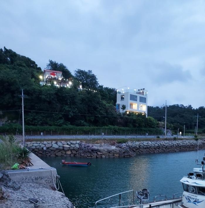 Yeosu Nangdo's Morning Pension