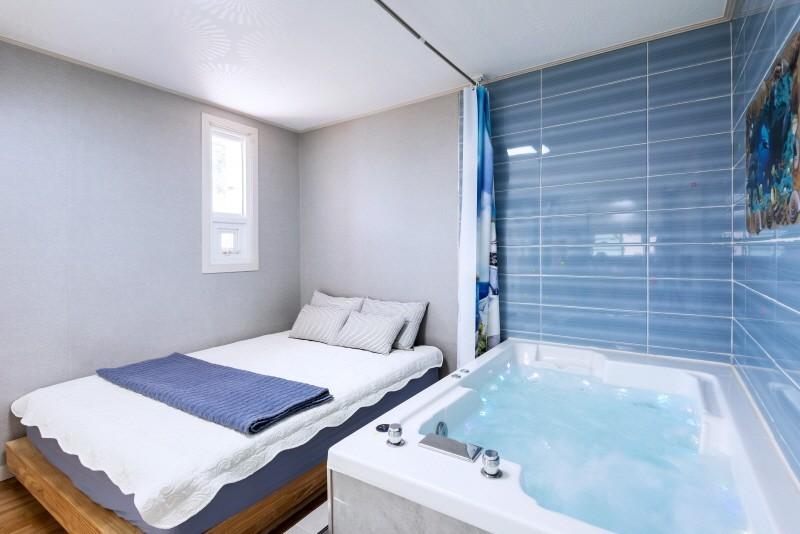Spa pension in the forest of Gapyeong