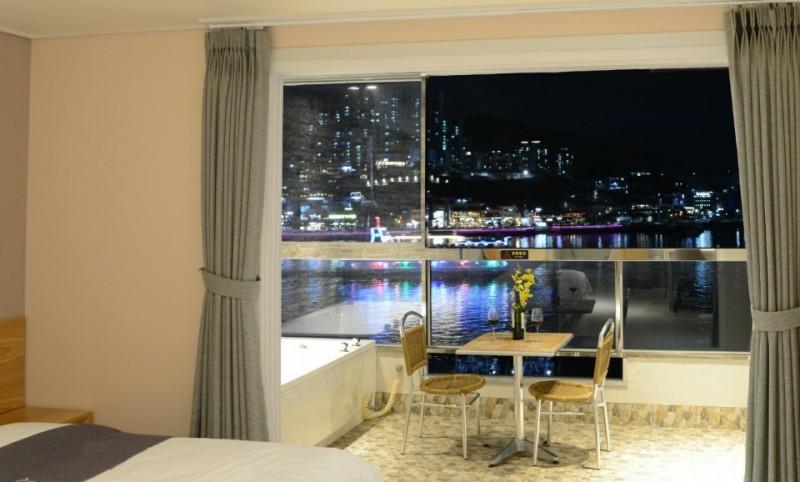Yeosu Lium Hostel