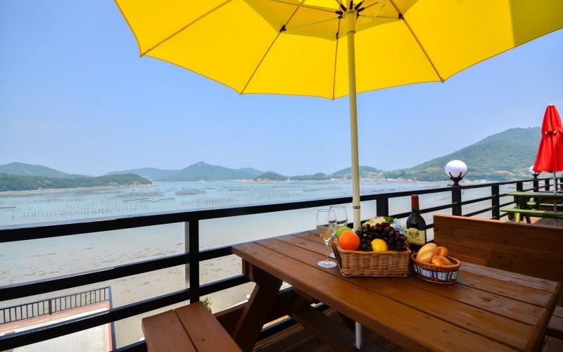 Yeosu Natural Story Pension