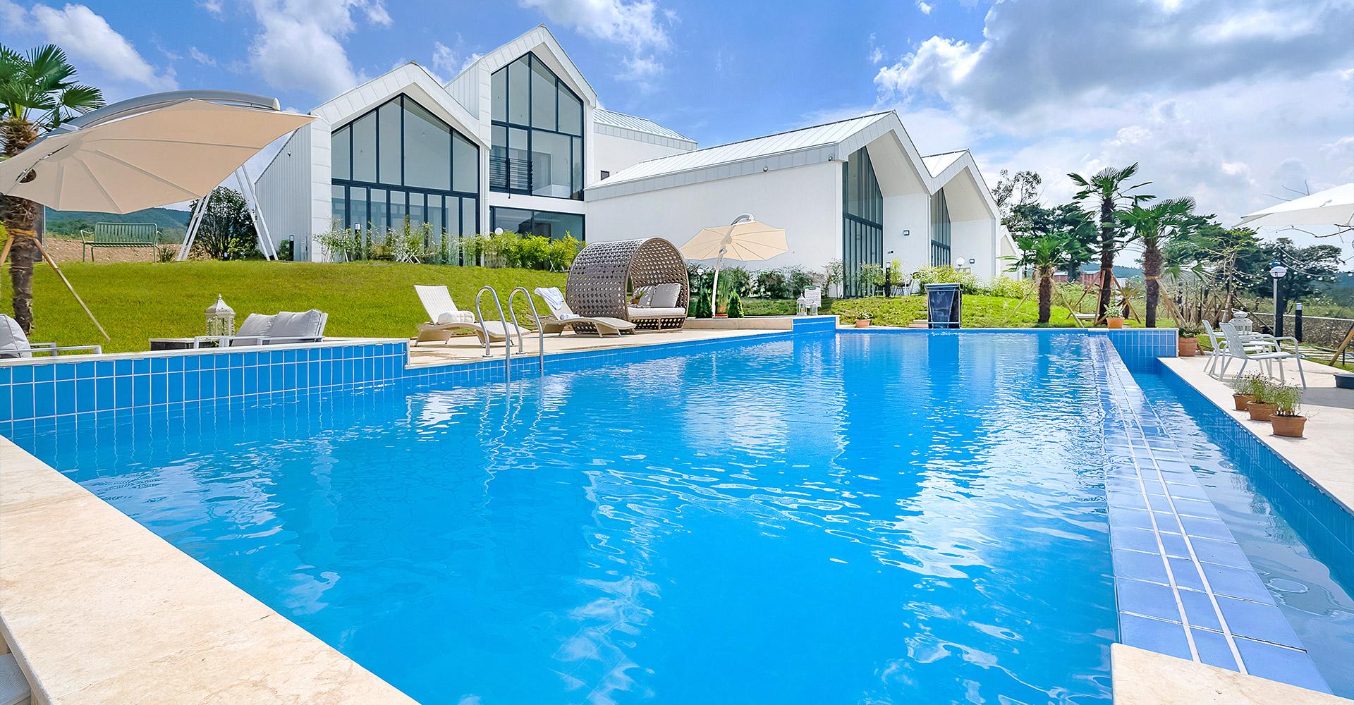 Gyeongju Heybreeze Pool Villa