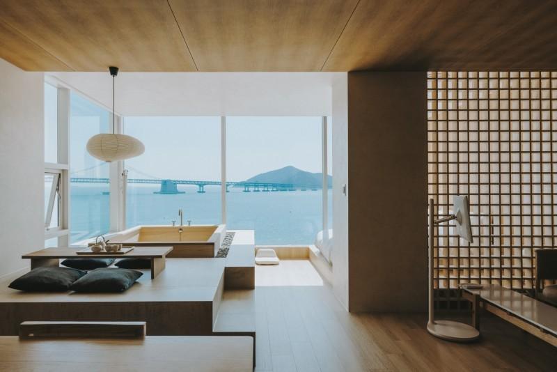 Busan Onyuji Stay