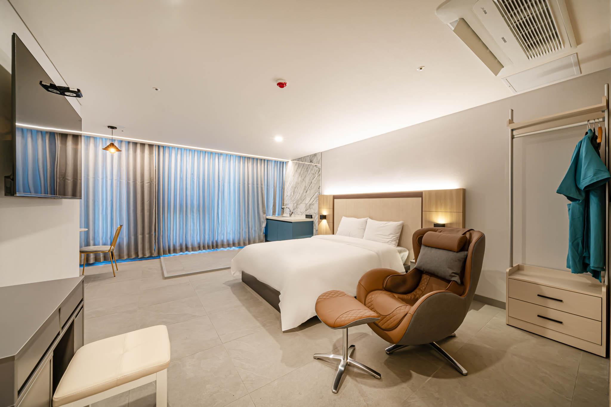 Gimhae Eobang-dong City Hotel