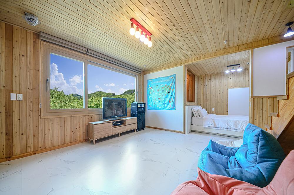 Gapyeong Eco Private Pool Villa Pension