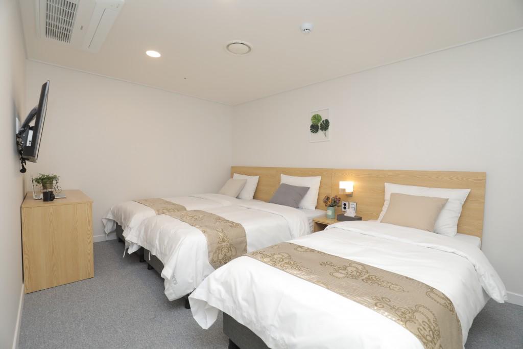 Line Hotel Myeongdong-11