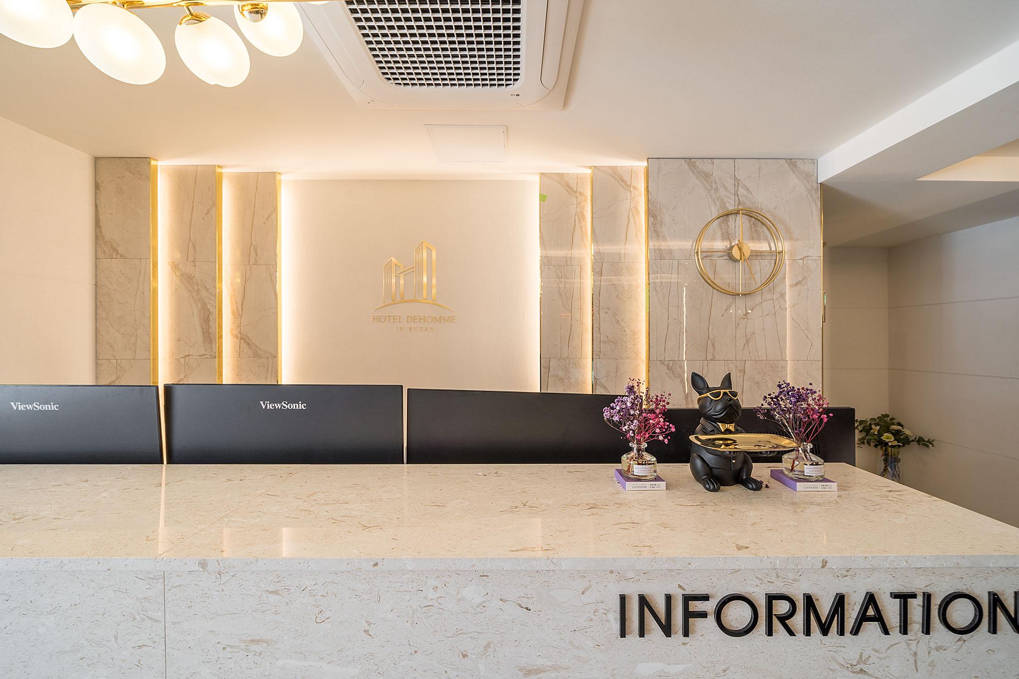 Busan Gwangalli Hotel De Homme-8