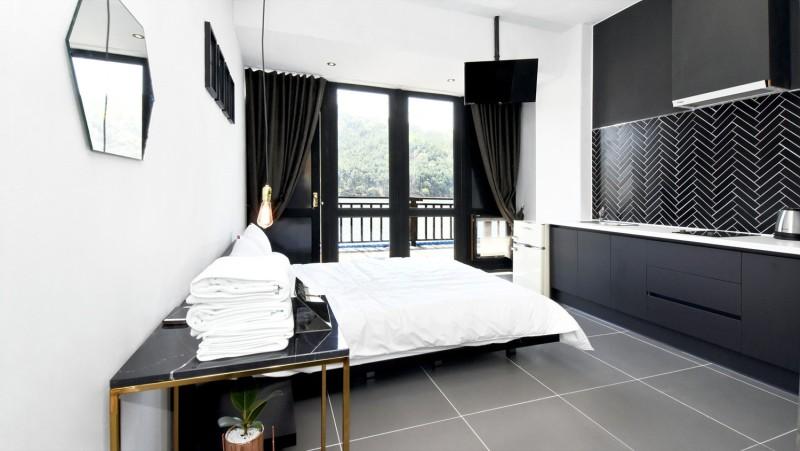 Gapyeong Pool Villa On Pension-4