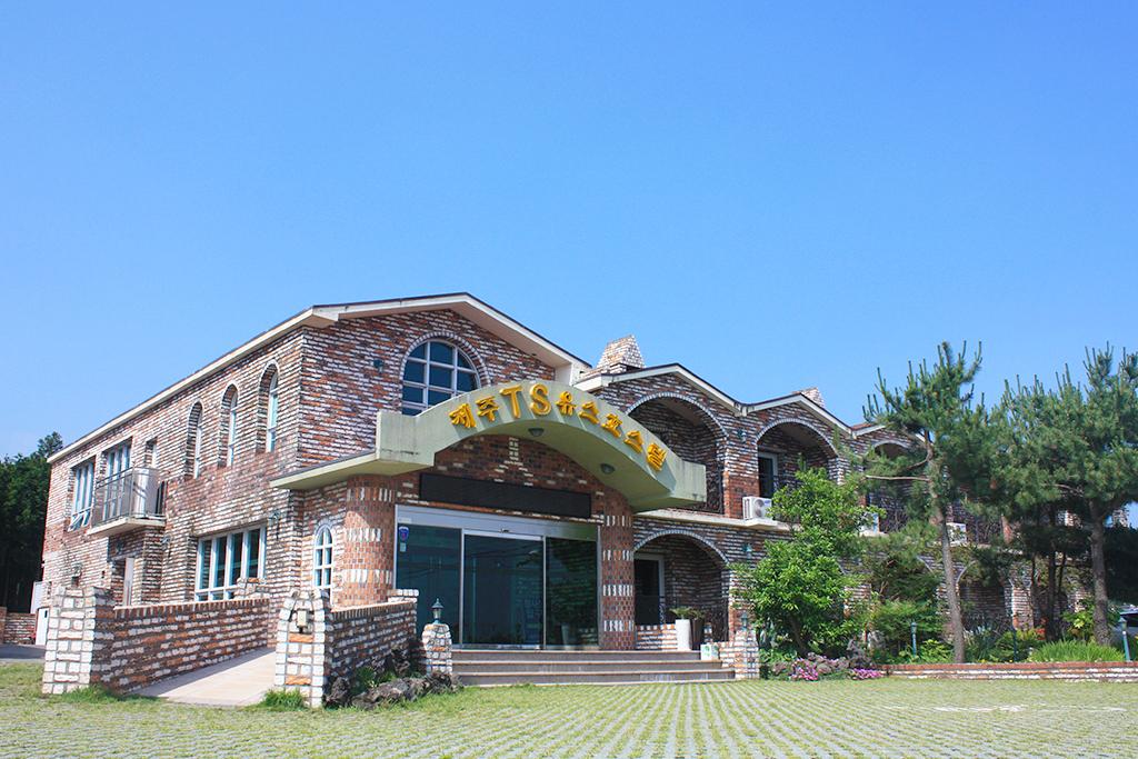 Jeju TS Youth Hostel
