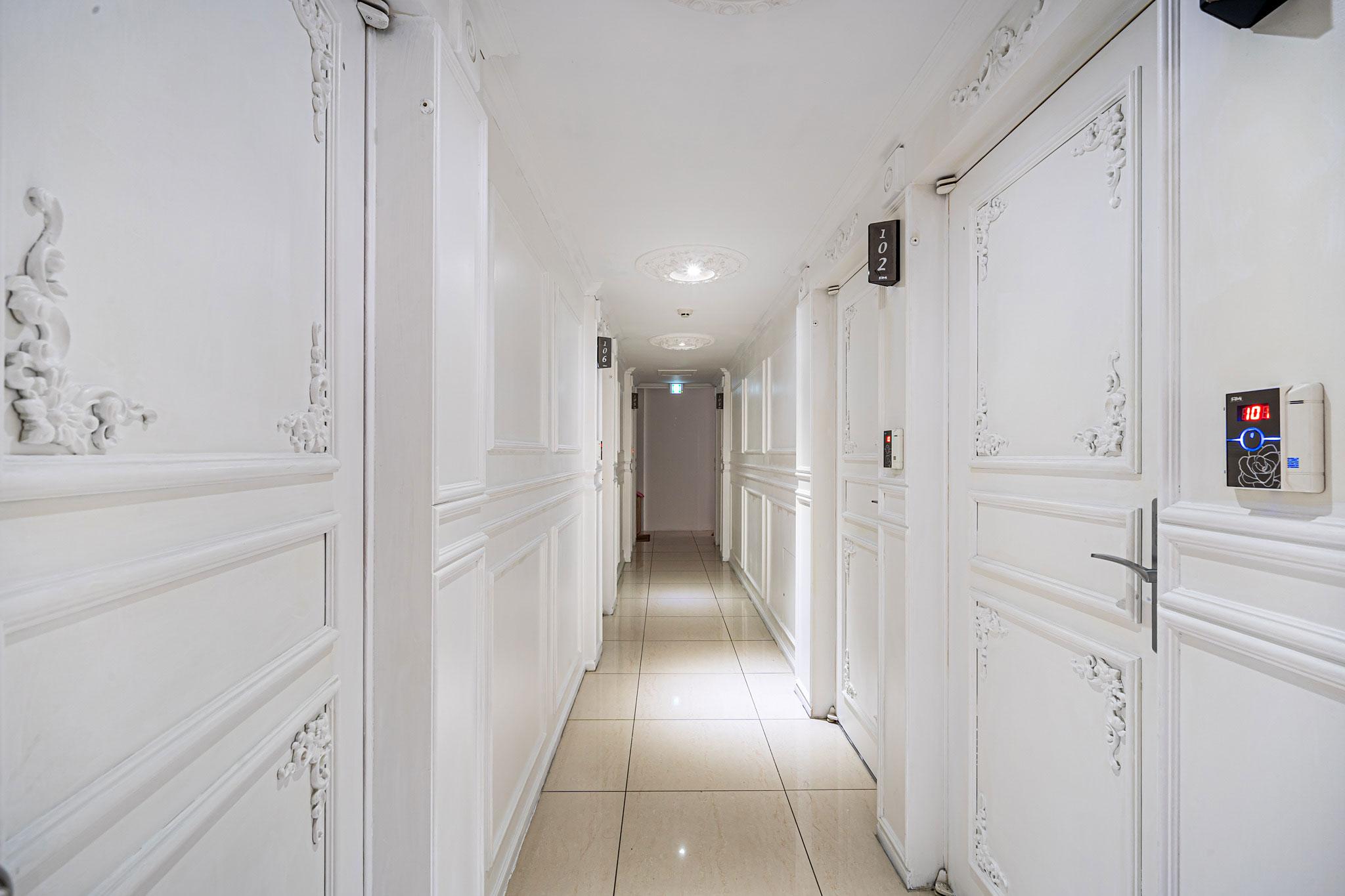 Konkuk University Tiara-3