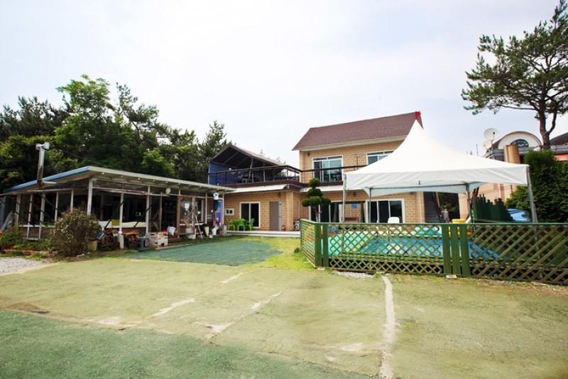 Taean Lunasol Pension