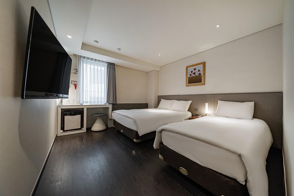 Hotel Thomas Myeongdong-11