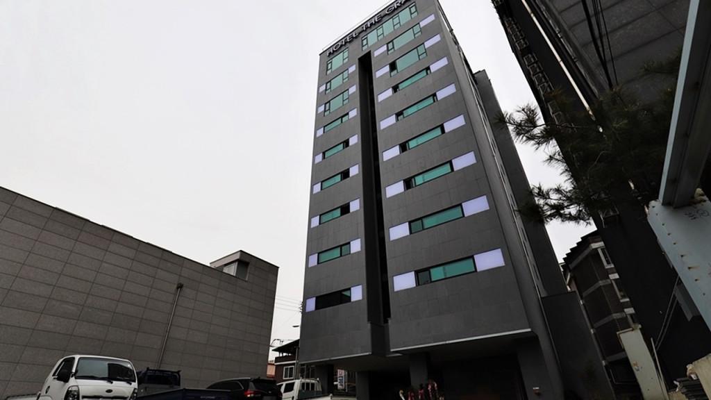 Dongducheon Hotel The Gray