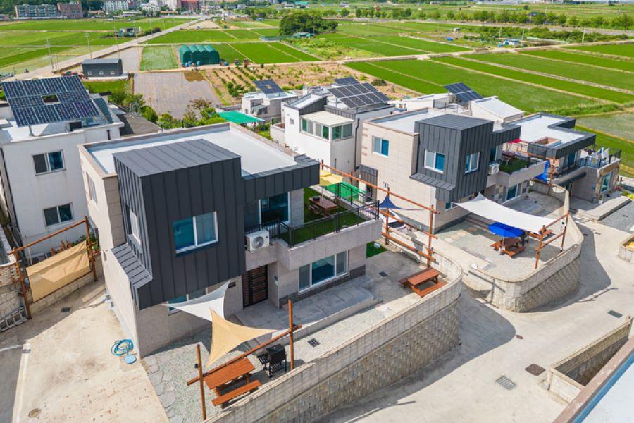 Geoje Island Pure Village Pension