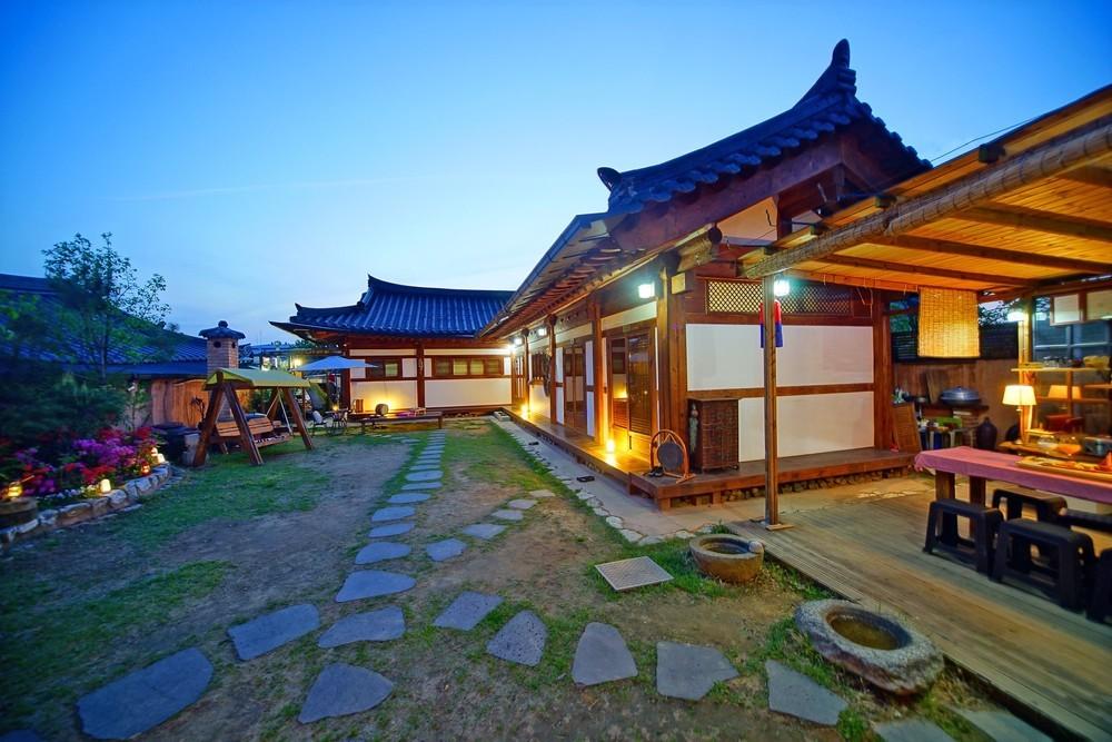 Jeonju each other Hanok Pension-6
