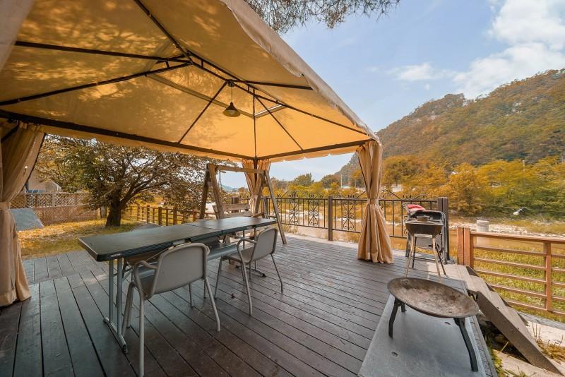 Pocheon Pine Tree Glamping Poolvilla-3